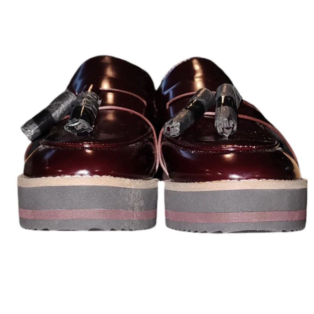 Zara NWOT Women's Burgandy platforms Size 7.5/8